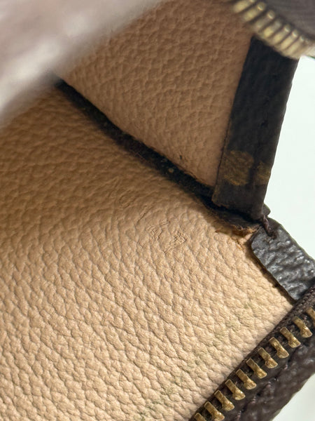 LOUIS VUITTON TROUSSE TOILETTE VINTAGE MONOGRAM