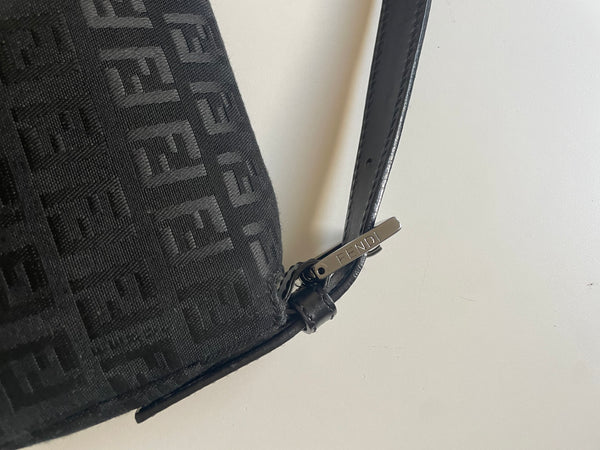 FENDI BAGUETTE VINTAGE ZUCCHINO