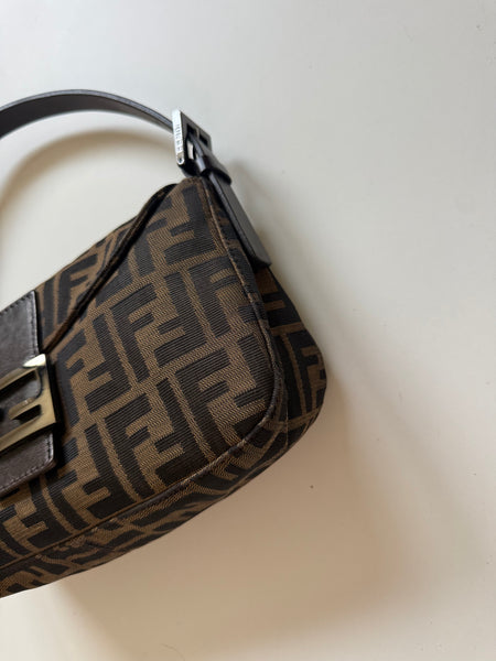 FENDI BAGUETTE ZUCCA VINTAGE BAG