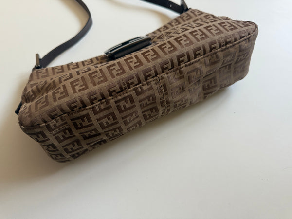 FENDI BAGUETTE ZUCCHINO VINTAGE BAG