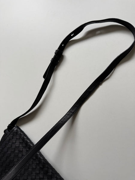 BOTTEGA VENETA INTRECCIATO FLAP CROSSBODY VINTAGE  BAG