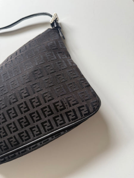 FENDI BAGUETTE VINTAGE ZUCCHINO