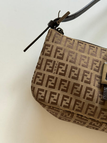 FENDI BAGUETTE VINTAGE ZUCCHINO