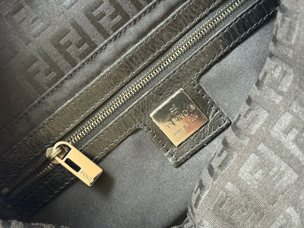 FENDI BAGUETTE VINTAGE ZUCCHINO