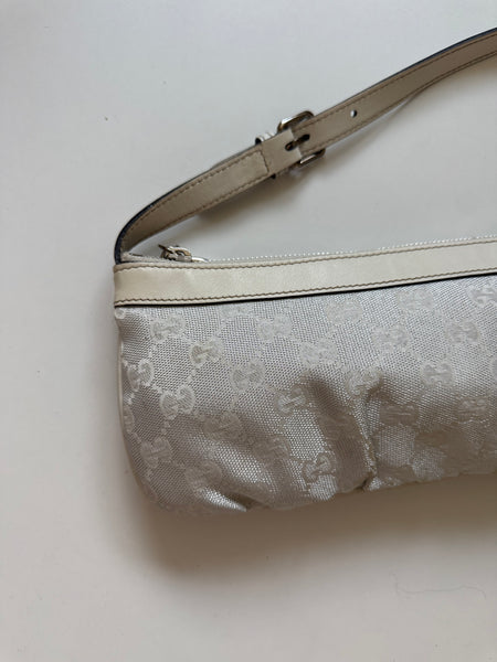 GUCCI VINTAGE BAG GG LOGO