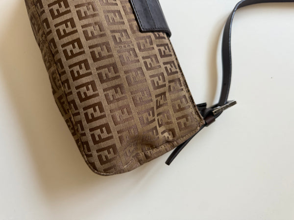 FENDI BAGUETTE ZUCCHINO VINTAGE BAG