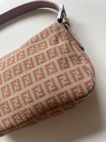 FENDI BAGUETTE VINTAGE ZUCCHINO