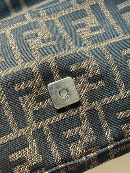 FENDI BAGUETTE VINTAGE 1997 ZUCCA