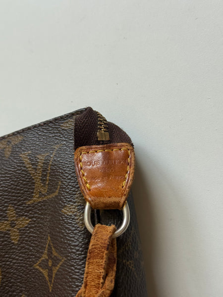 LOUIS VUITTON POCHETTE ACCESSOIRES VINTAGE MONOGRAM