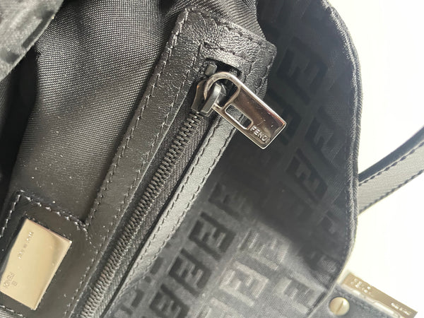 FENDI BAGUETTE VINTAGE ZUCCHINO