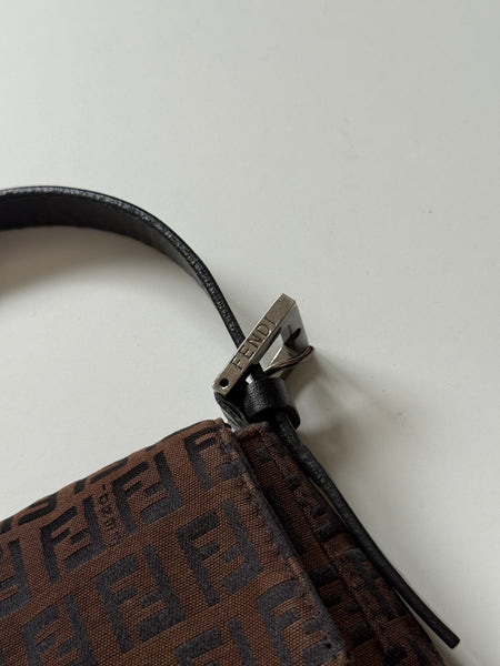 FENDI BAGUETTE VINTAGE ZUCCHINO