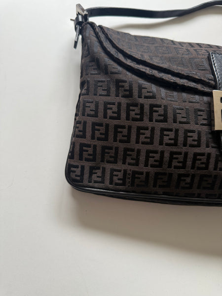 FENDI BAGUETTE VINTAGE ZUCCHINO