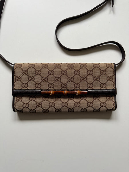 GUCCI BAMBOO CLUTCH VINTAGE BAG