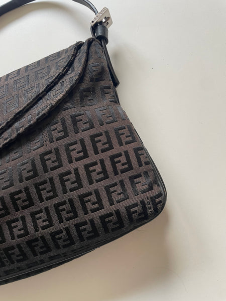 FENDI BAGUETTE VINTAGE ZUCCHINO