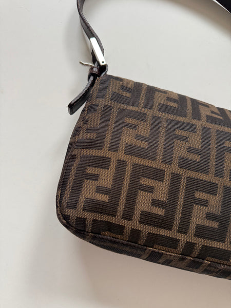 FENDI BAGUETTE VINTAGE 1997 ZUCCA