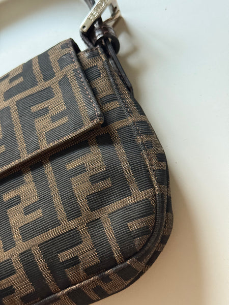 FENDI BAGUETTE VINTAGE 1997 ZUCCA
