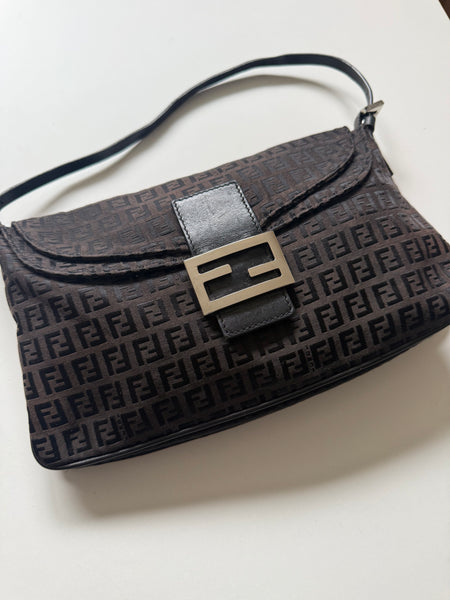 FENDI BAGUETTE VINTAGE ZUCCHINO