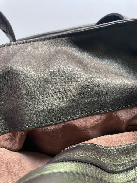 BOTTEGA VENETA IRIDESCENT SCARABEE MULTI POCKET TOTE GREEN VINTAGE