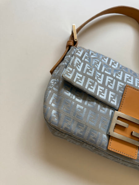 FENDI BAGUETTE VINTAGE ZUCCHINO
