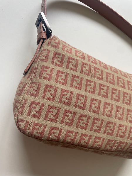 FENDI BAGUETTE VINTAGE ZUCCHINO