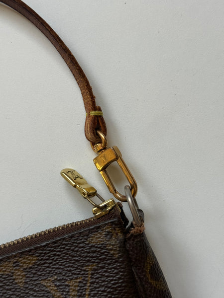 LOUIS VUITTON POCHETTE ACCESSOIRES VINTAGE MONOGRAM