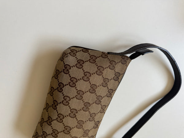 GUCCI GG LOGO POCHETTE VINTAGE