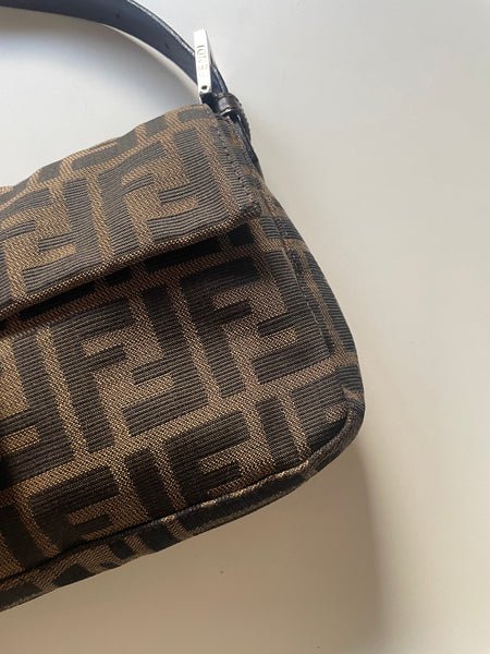 FENDI BAGUETTE VINTAGE 1997 ZUCCA