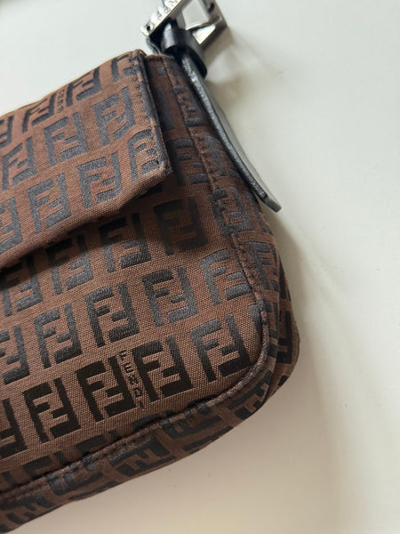 FENDI BAGUETTE VINTAGE ZUCCHINO