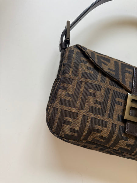 FENDI BAGUETTE ZUCCA VINTAGE BAG